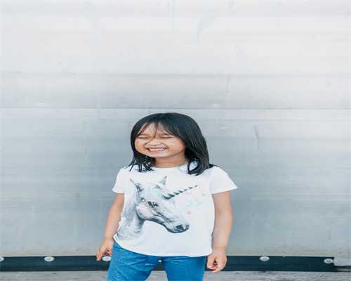 福建三代试管婴儿费用揭秘：同院姐妹分享福建妇幼保健院三代试管明细