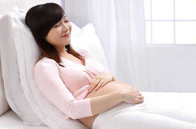 揭秘上海代孕市场：价格、机构与合法性考量